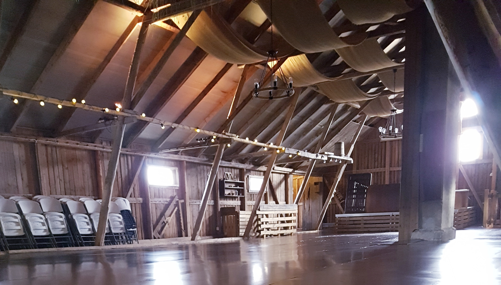 kytajan juhlatila 2018 kokoustila