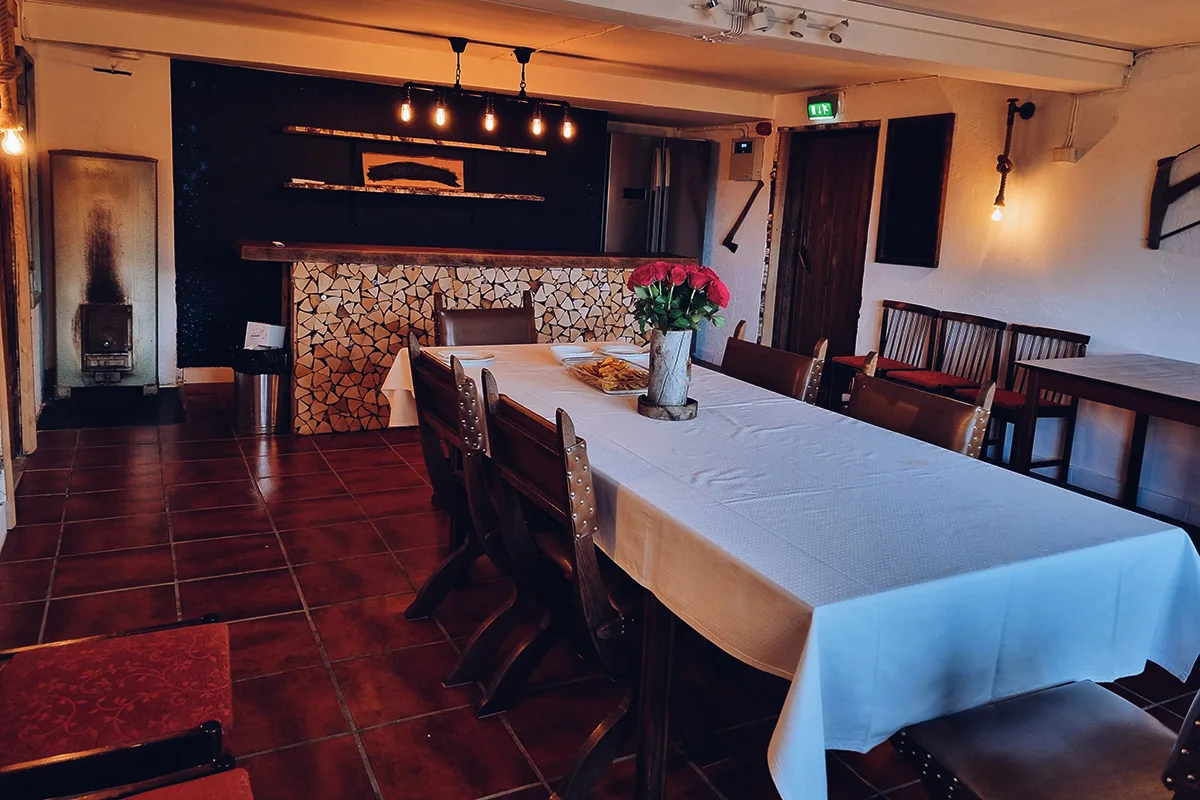 Kokoustila pikkujoulut Kytajan Juhlatilalla